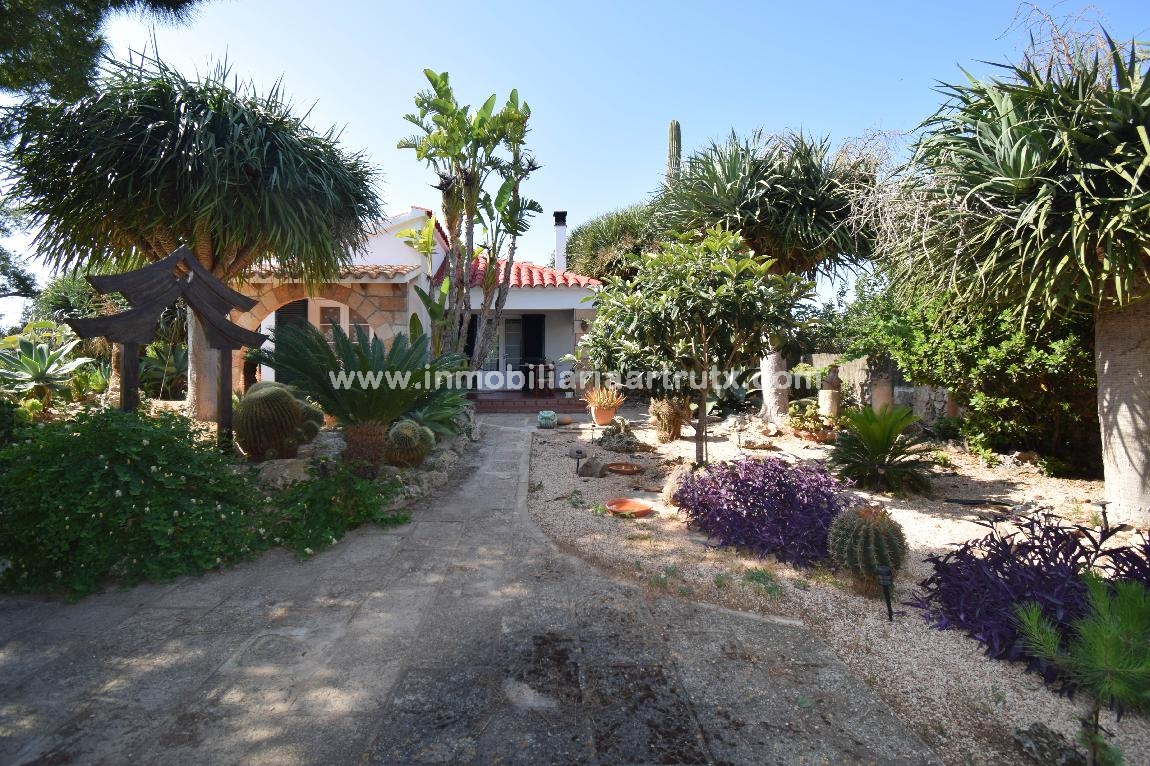 CHALET EN SA CALETA