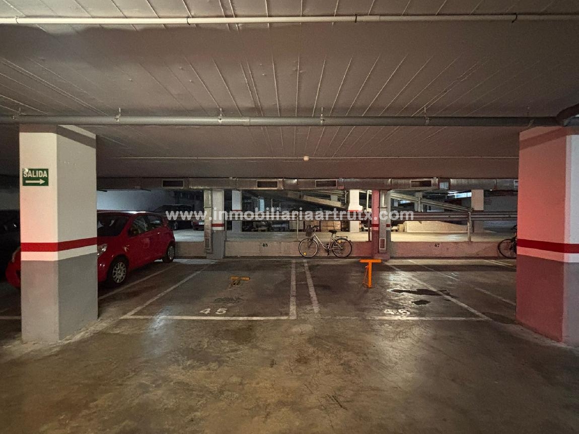PLAZA DE PARKING